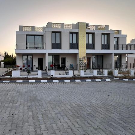 Palmiye Apartment Kyrenia  Bagian luar foto