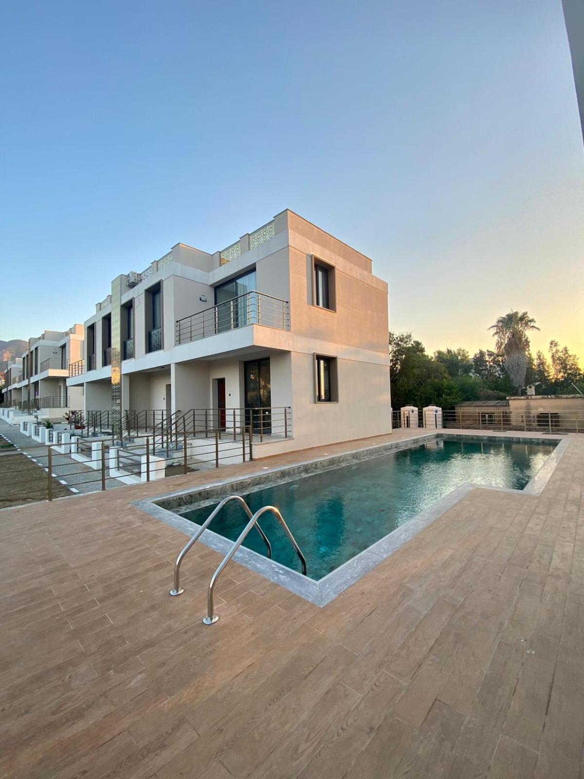 Palmiye Apartment Kyrenia  Bagian luar foto